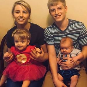 Meet your Posher, Kaitlynn